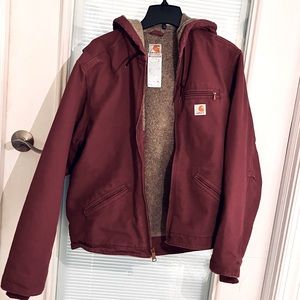 Carhartt Women’s XL Sherpa Lined Jacket. Dusty mauve/rose color